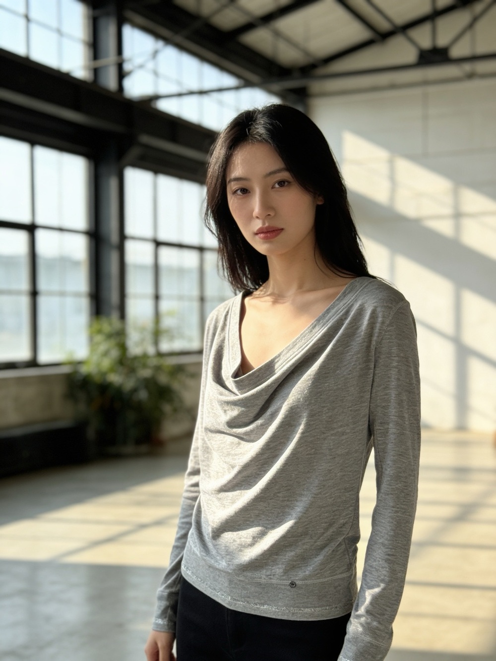 Armani Exchange women’s Draped Neck Long-Sleeve Top in Light Gray size S